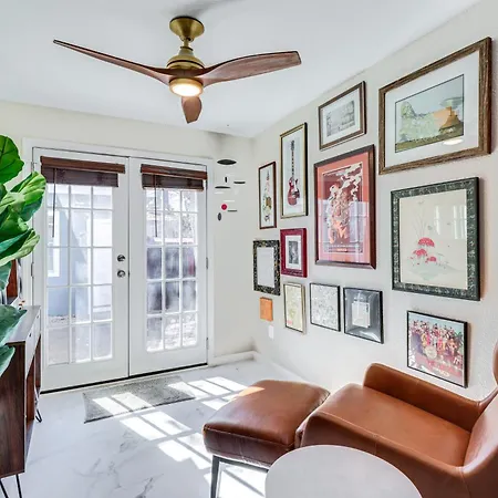 Beautiful Austin Home With Patio, 2 Mi To Downtown!